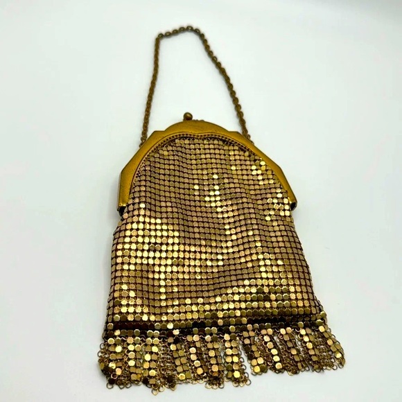 Whiting & Davis Handbags - Vintage whithing & Davis C.O gold bag